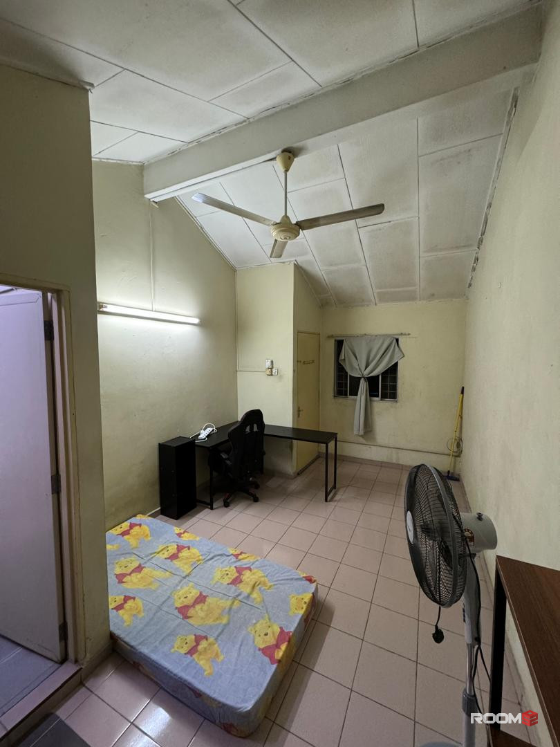 **MASTER ROOM WITH PRIVATE BATHROOM for rent @Desa Setapak, Wangsa Maju **