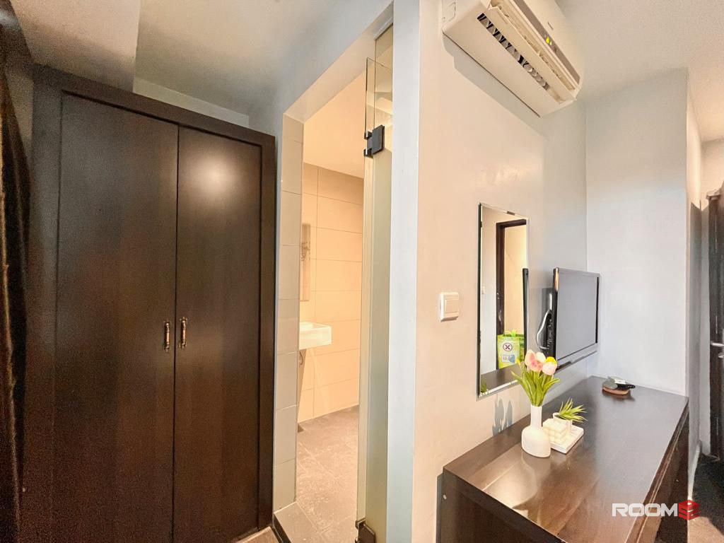 🖐🏽 Stop Scroll Your Phone 📴 NO Deposit Room 💯 Near Niko Niko Onigiri 🍙 Fun Environment 😍