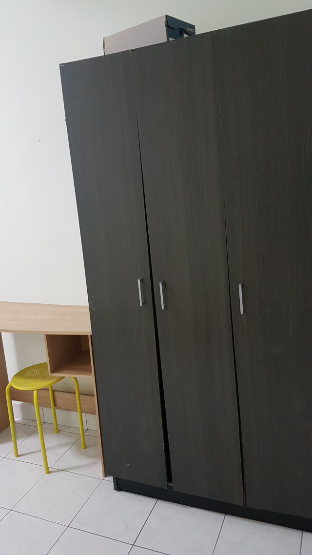 (CHINESE ONLY) MEDIUM ROOM FOR RENT PELANGI DAMANSARA BLOCK J(INCLUDED UTILITY & WIFI)