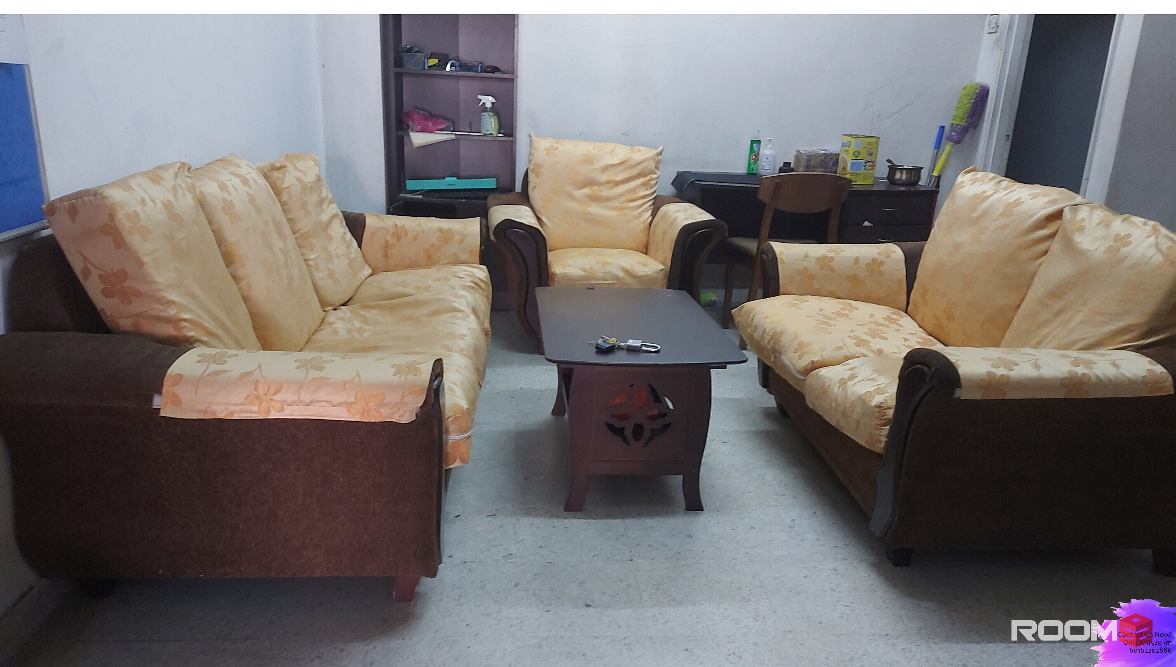 Master Room near MRT Bus Station