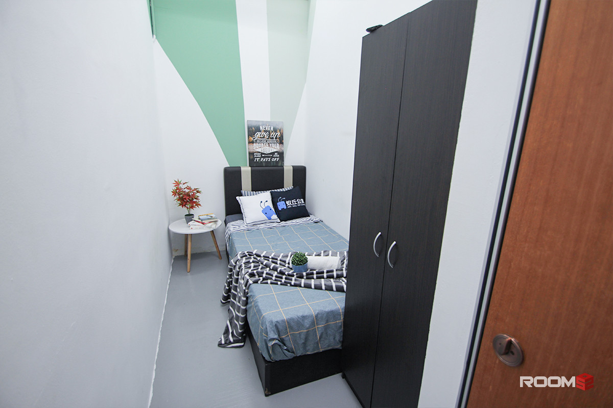 [Budget Stay 👍] Single Room @ The Strand’s shop lot