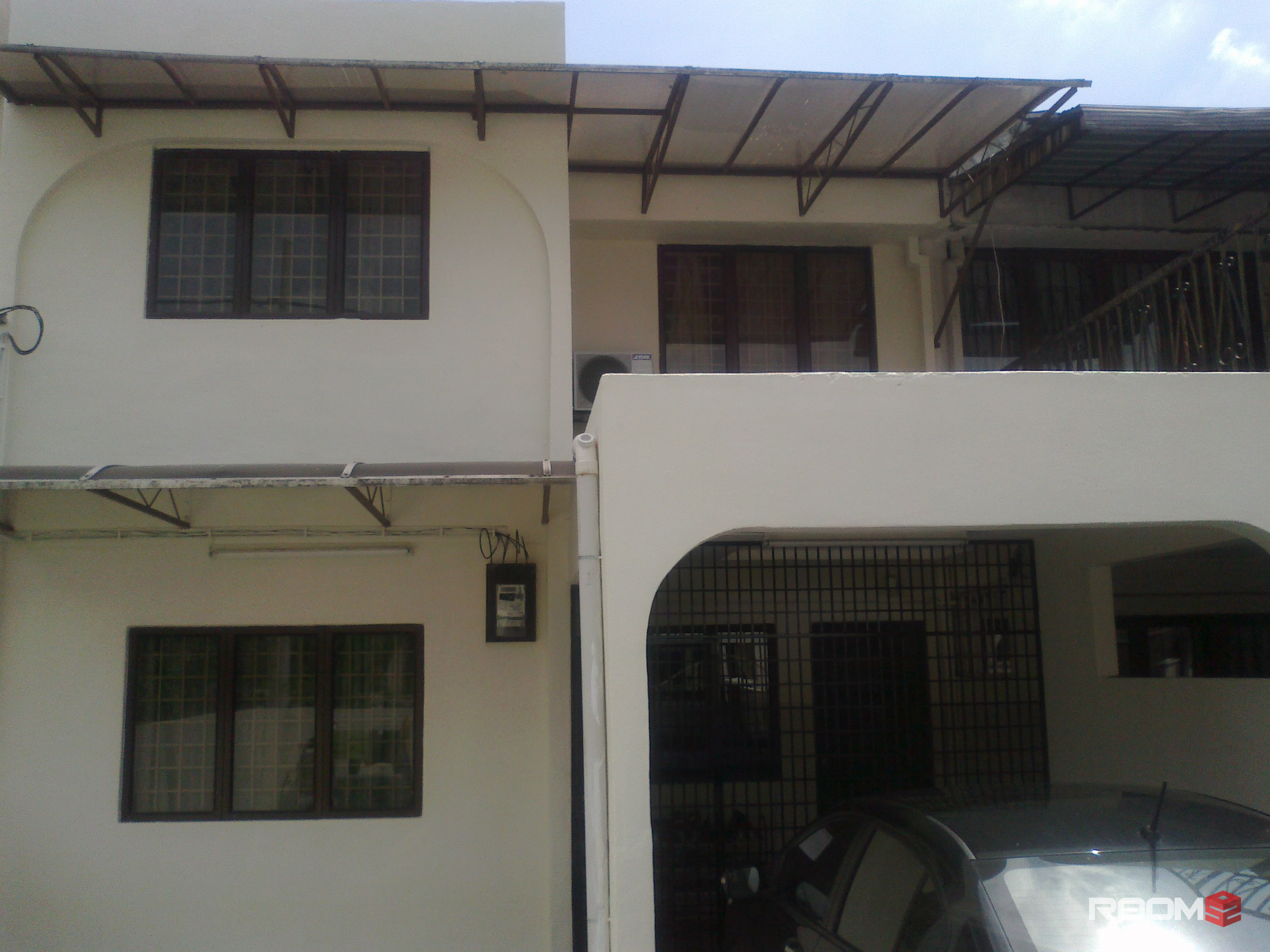 SS15 Furnished Room with Private bathroom near Subang Square walk to LRT SS 15, Alpha, Inti i