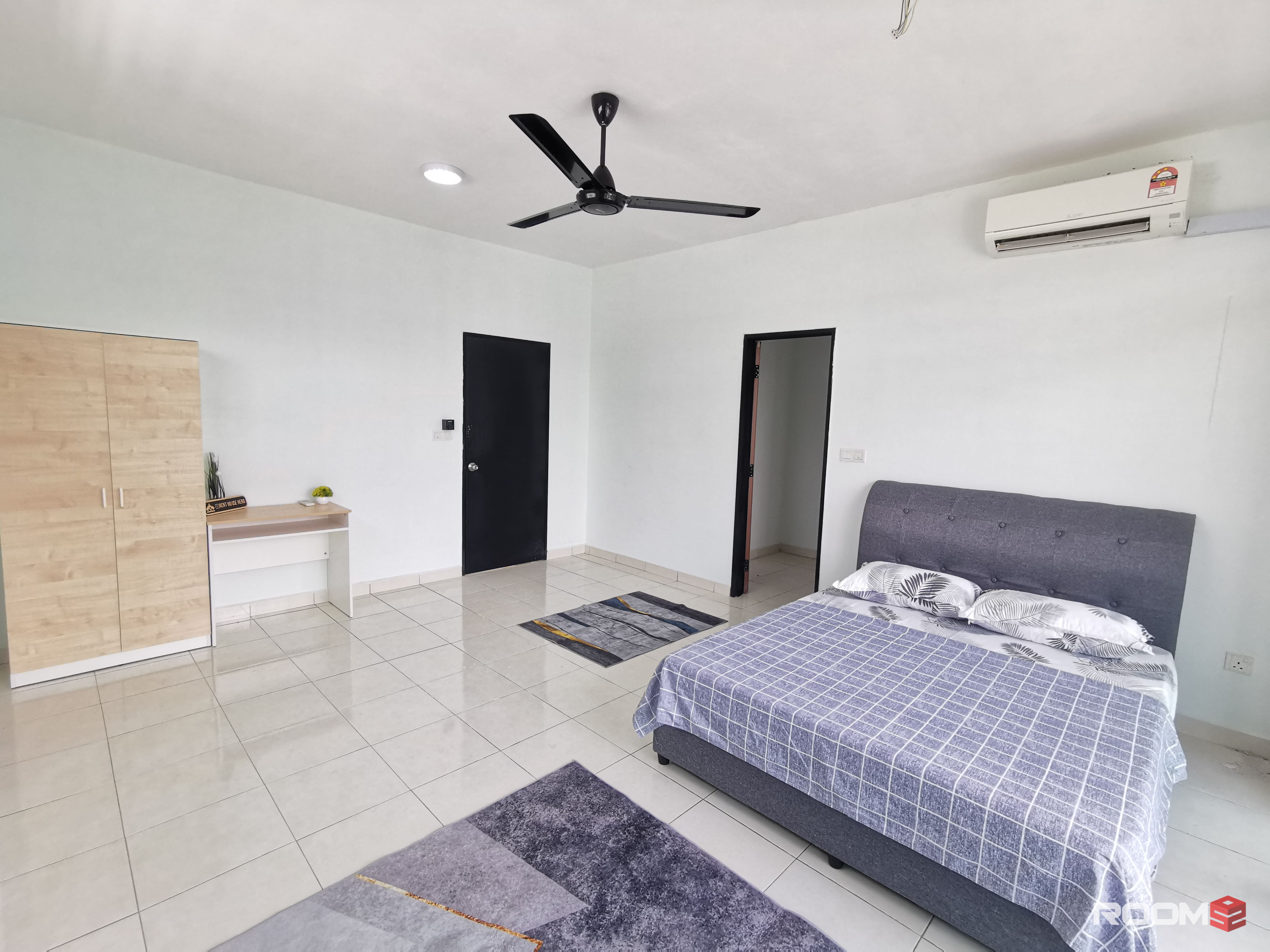Master Room at Bangi Avenue, Bangi 🔥 👉 Bilik Sewa Bangi [𝐅𝐞𝐦𝐚𝐥𝐞 🌼💥 ] Bangi Avenue/ Lama, Agensi Nuklear, CS