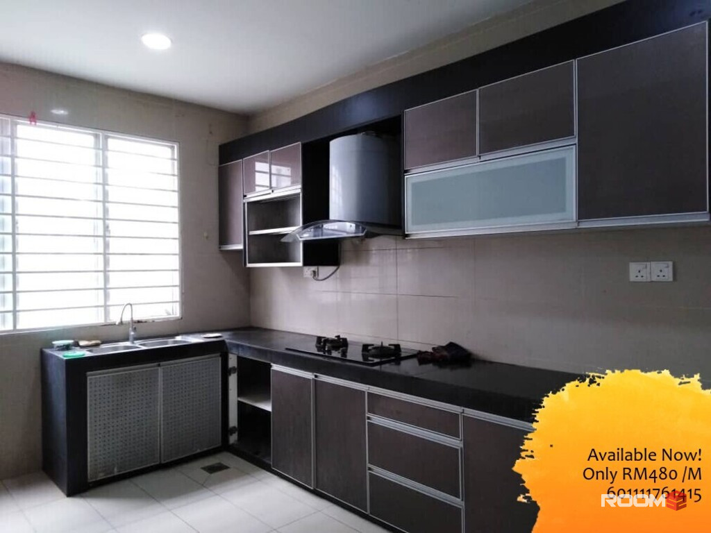 Bilik Sewa Balakong [𝐂𝐨𝐮𝐩𝐥𝐞/ 𝐒𝐢𝐧𝐠𝐥𝐞 ] Tmn Mesra Utama,Balakong📣 {WIFI📶}🚀 Near To 🚊 Serdang KTM, 🏘Taming