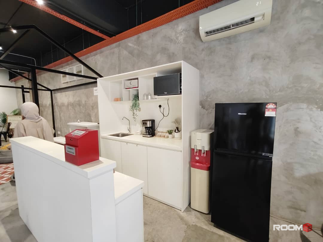 🔥Low Deposit✅🔥, USJ co living medium bedroom for rent,walking 8mins to LRT USJ21,Move in ready