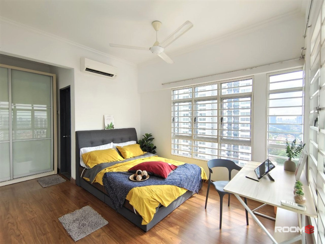 Serene Female Unit & FULLY FURNISHED Master Room @ Happy Garden, Border OUG, Kuchai Lama & Sri Petaling