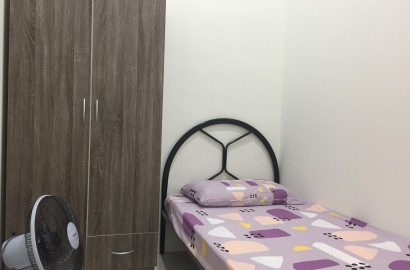 Trillium, Medan Niaga Tasik Damai, Lake Fields, Sungai Besi, Sungai Besi LRT Station