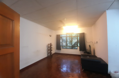 June 2026 LARGE master bedroom facing huge park in BU 11