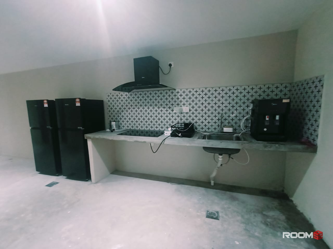 Super cozy room in MRT / LRT pasar Seni🚎🔥 0 deposit📍 private bathroom ⚠️
