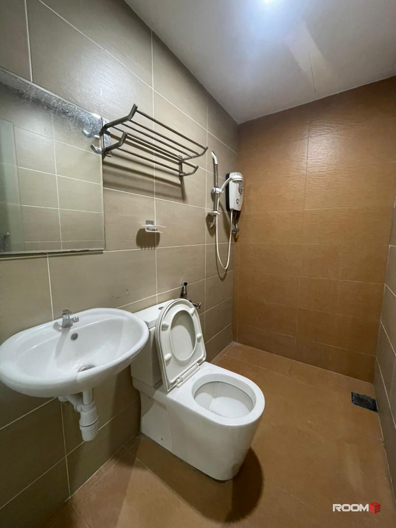 Super Cozy Room nearby BMC Mall🚗. 0 Deposit Room With Raya Promotion 🥳