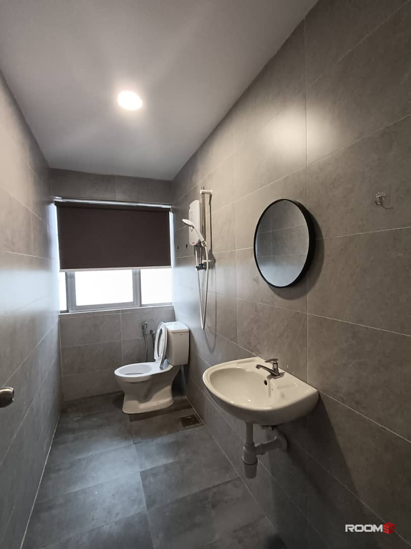 0 deposit room in Sentul Kentomen🚎. 15 min to Gombak🔥. Can Immidiately Move in❗