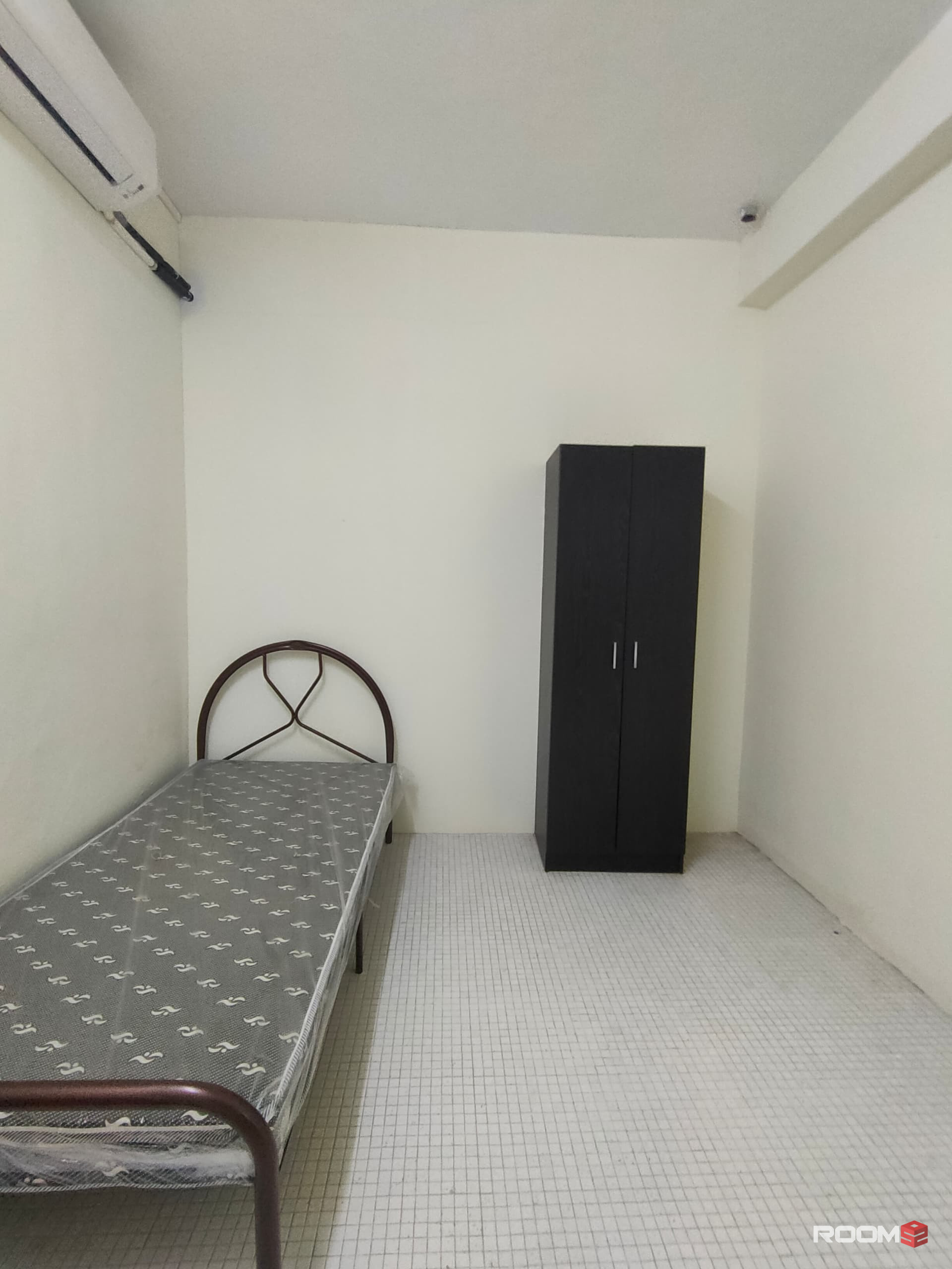 Single Room For Rent IN Taman Connaught
