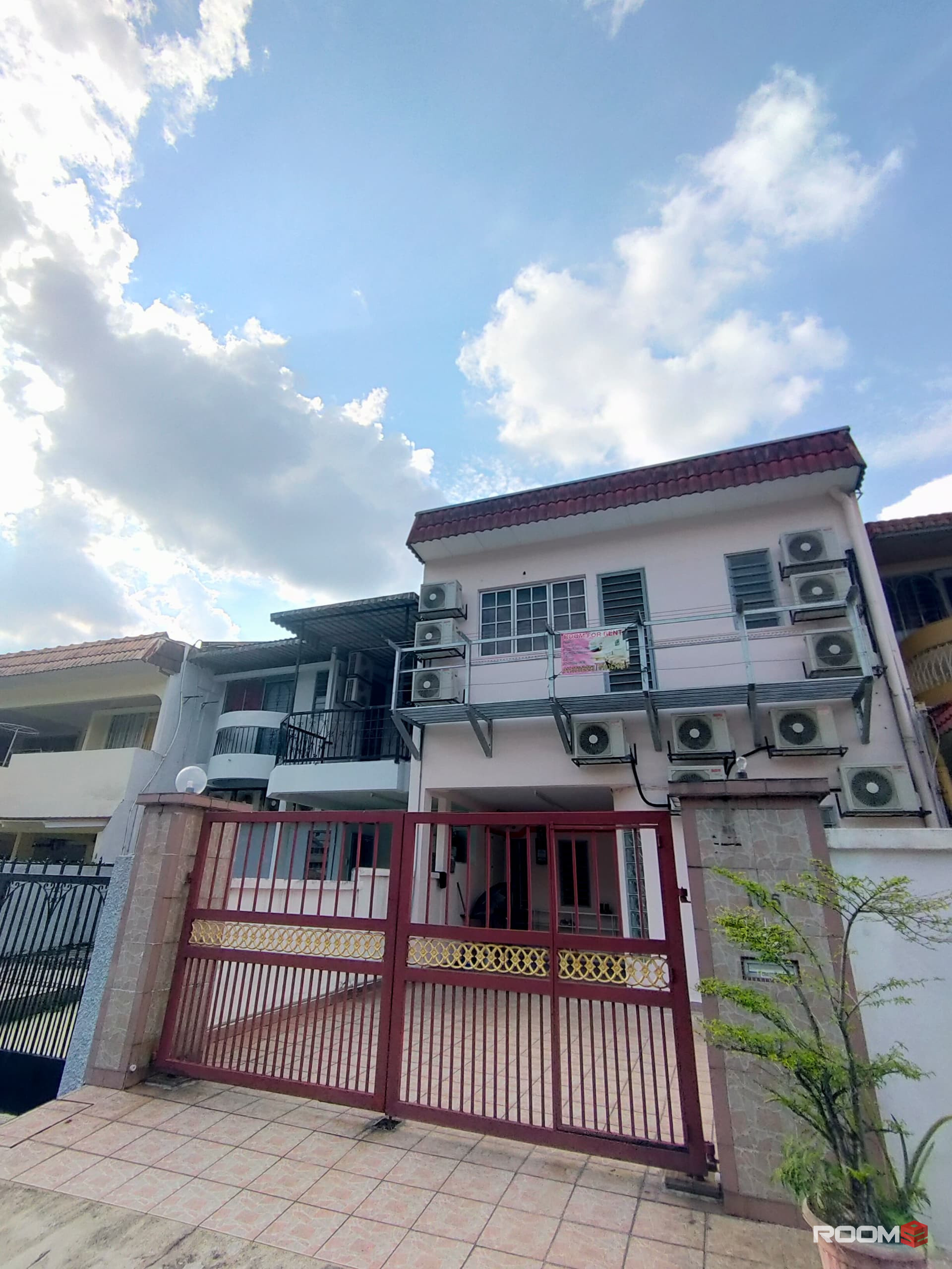 Female Unit Single Room for Rent In Taman Connaught