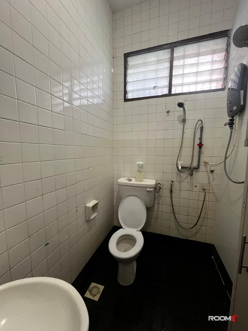 Single Room Nearby Cheras Eco Mall , Nearby Taman Mutiara Barat MRT
