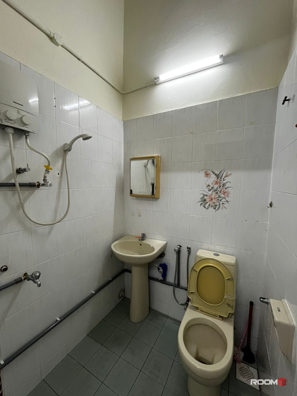 single bedroom at taman Connaught ❗ Female unit ❗near to UCSI UNIVERSITY 🏢🏢