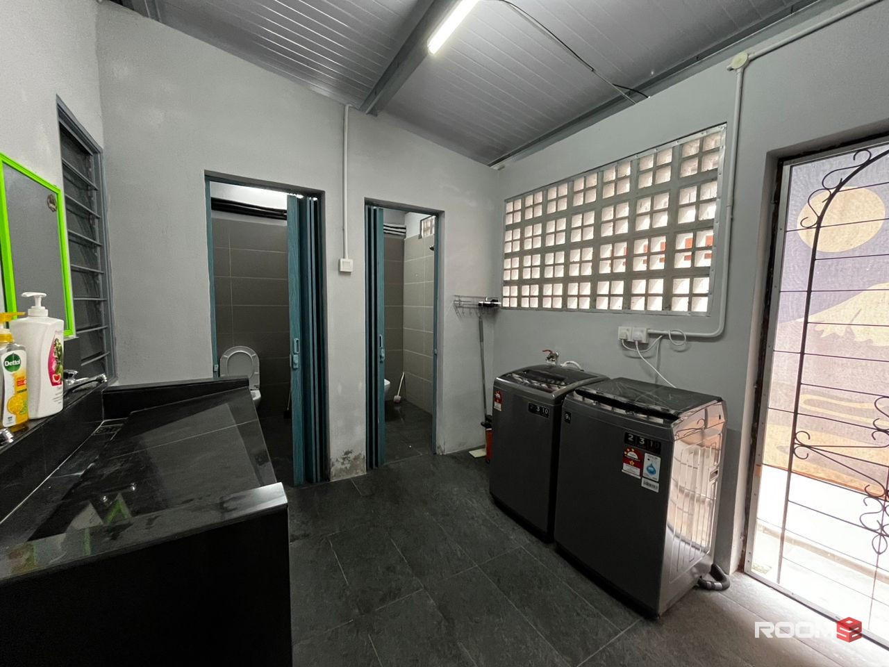 male unit 📍| 0 deposit 💯 | 3 mins drive to MRT TAMAN CONNAUGHT 🚆