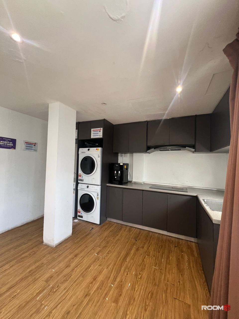SUPER CONVINIENCE ROOM IN SS6💯. 2 MIN WALK TO LINCOLN UNIVERSITY 🚶🧑‍🎓