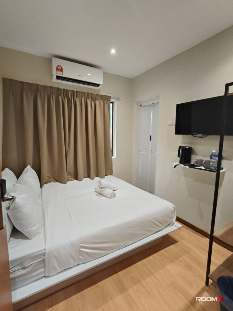 VICTORY HOTEL🏢 . 5 MIN WALK TO TRX ONLY🚶❗ 0 DEPOSIT ❗