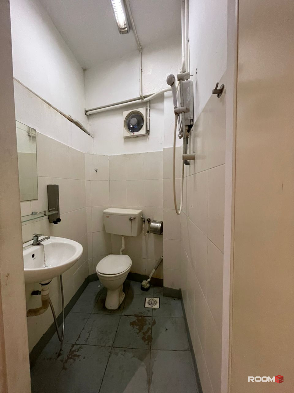 0 DEPOSIT ROOM‼️ , MRT BUKIT BINTANG⭐🚎. PRIVATE BATHROOM😍