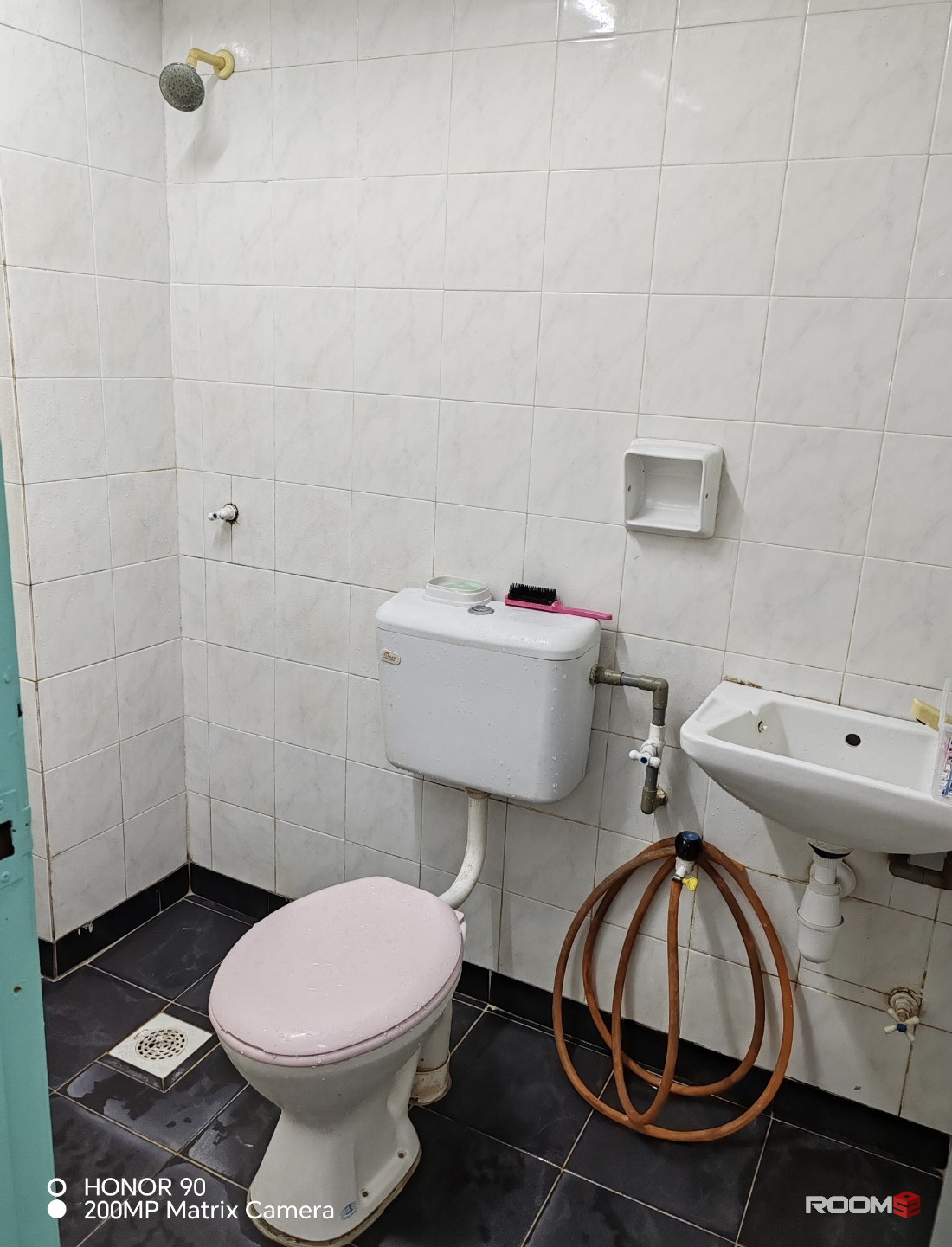 No Contract - 1st floor