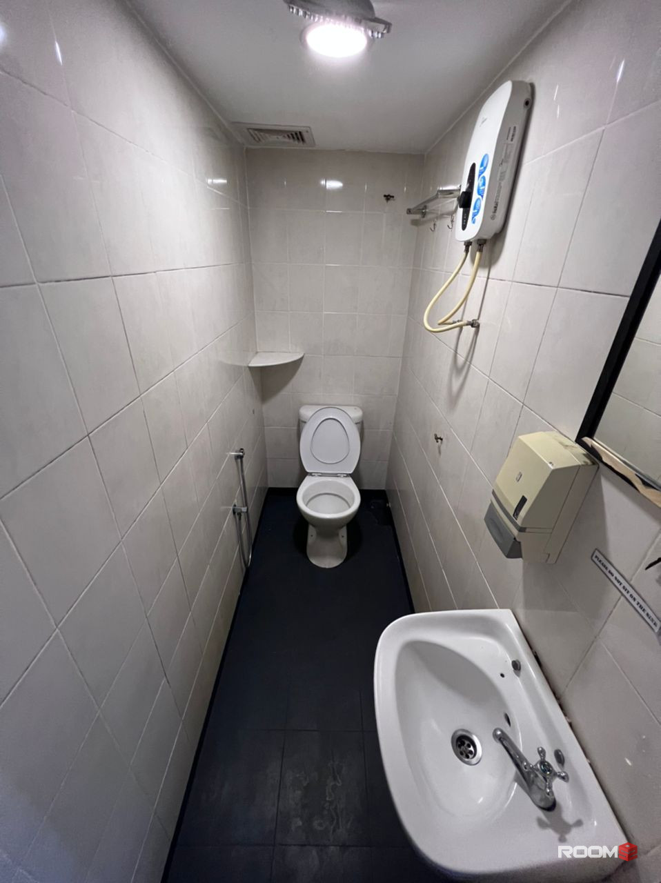 Co Living Space For Rent in Bandar Botanic, Klang Near to AEON Shopping Mall, GM Klang