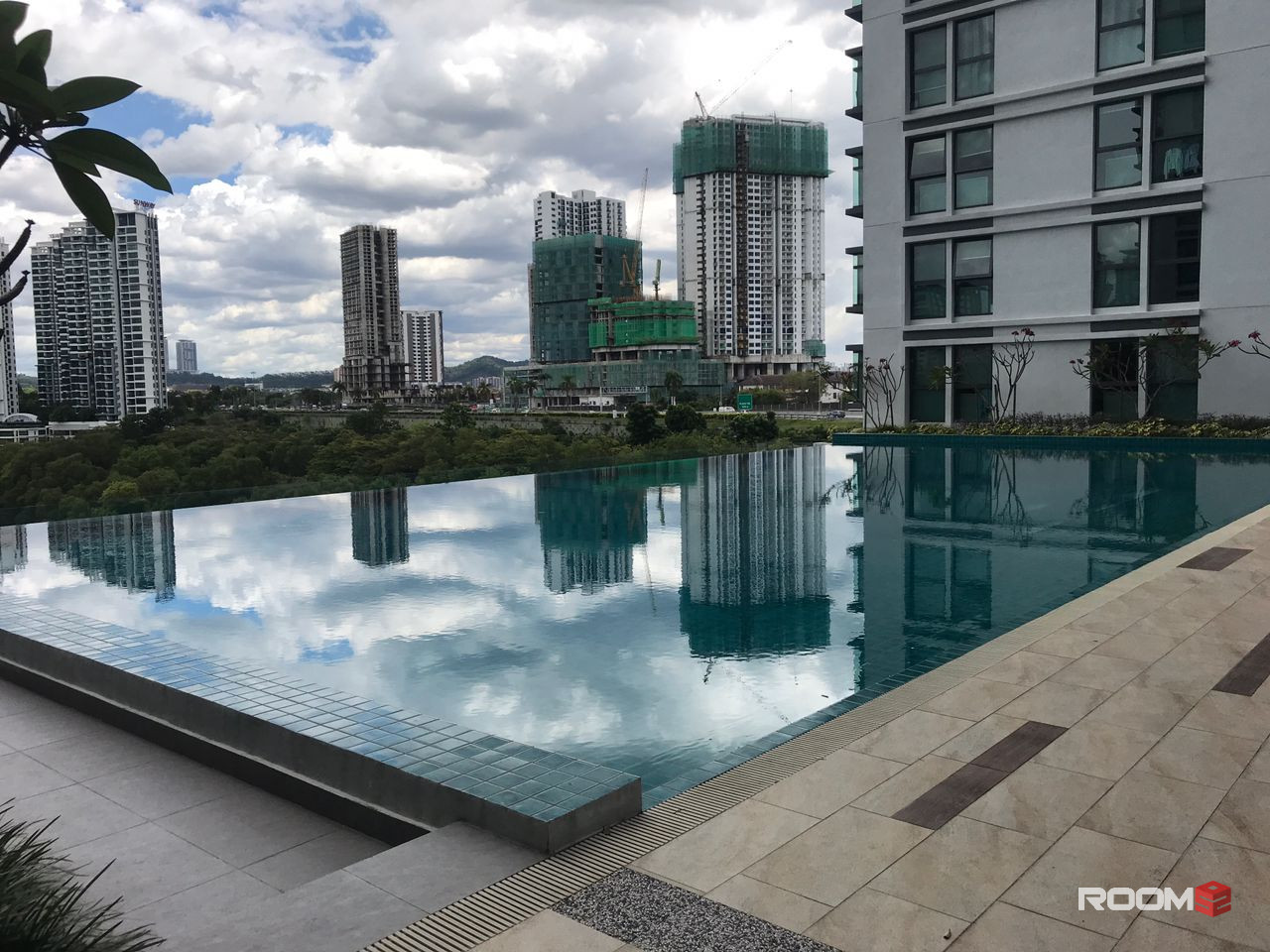 💼 [ Bandar Sunway Waterfront ] Fully Furnished Twin Single room (For Working Adults Only) 💼
