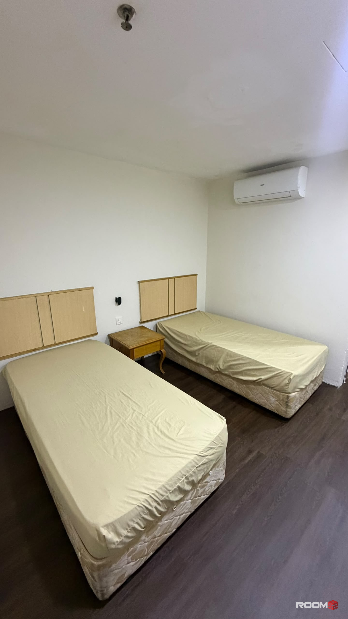 🏠 Hot Deal‼️ Room for Rent with AirCond ❄️ + Free WiFi 🛜 Walking Distance to LRT IOI Puchong Jaya 🚆