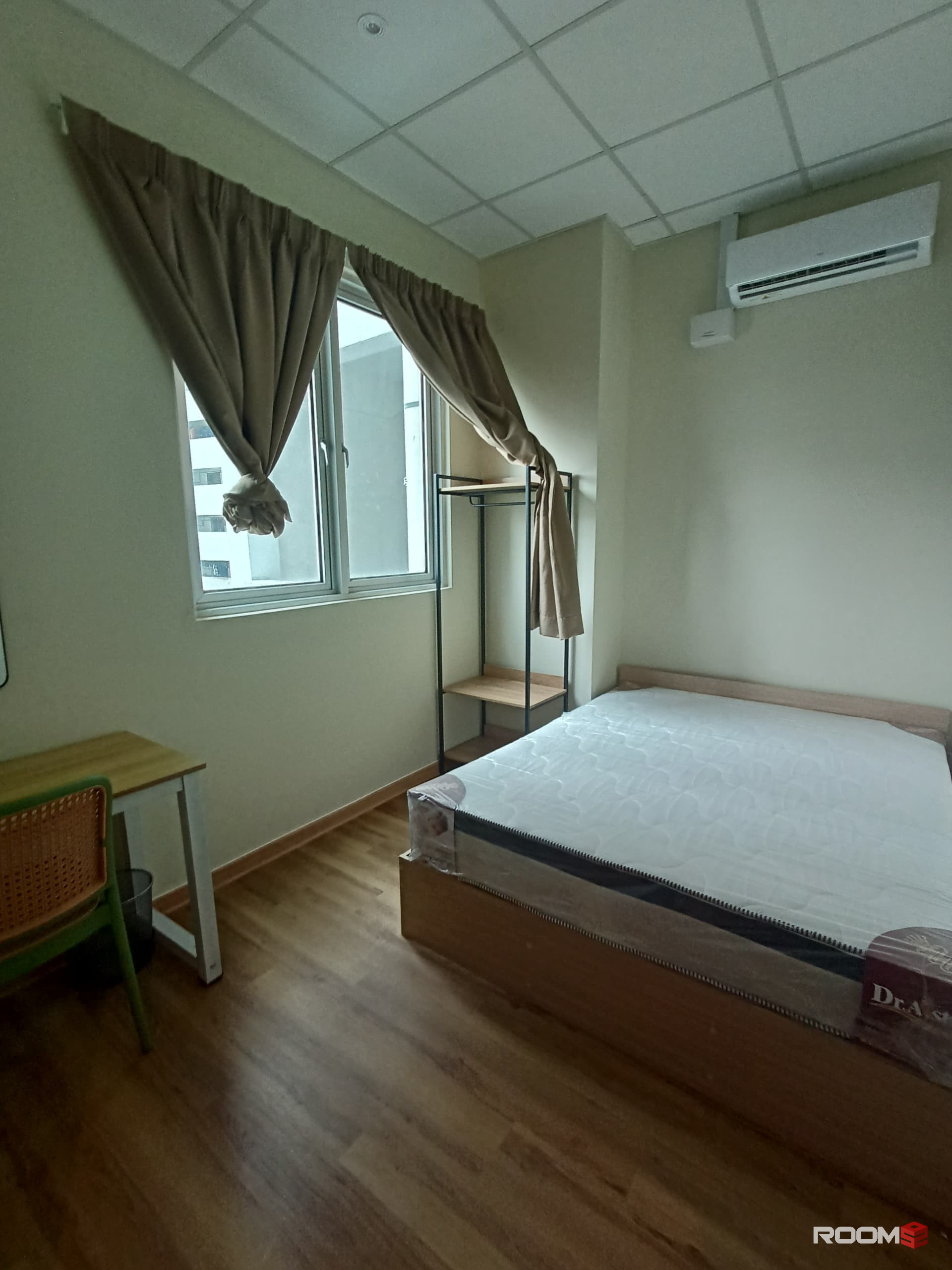 Booking 300 to secure room 🌟8 min to Midvalley 📌 0 Deposit ready for move in 🔥