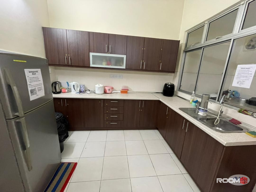 Two room available now! 🥳