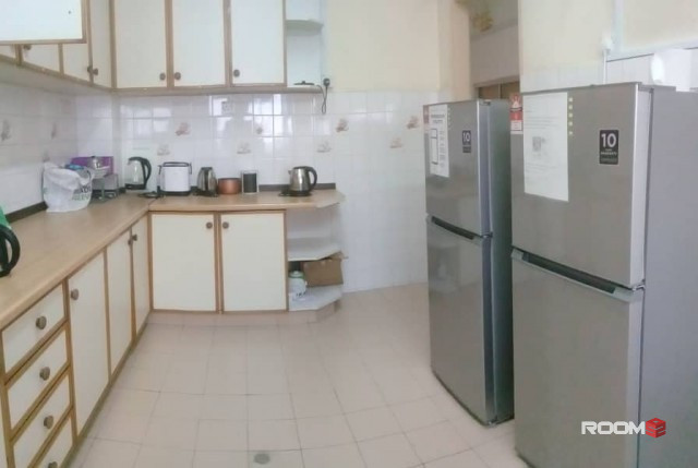 🌟💖 Convenient & Cozy Room For Rent 🏠🔥🛋️✨Just a walk to Starling Mall 📍 Single Room Rent in Damansara Utama, Petali