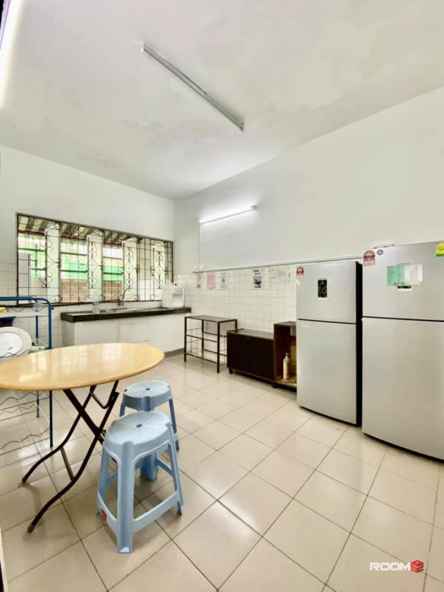 💓Single Room at SS2 ⛳️ Location Nearby ⛳️⛳️ ✅ LRT Taman Bahagia & LRT Taman Paramount ✅ Starling Mall ✅ Atria Shopping