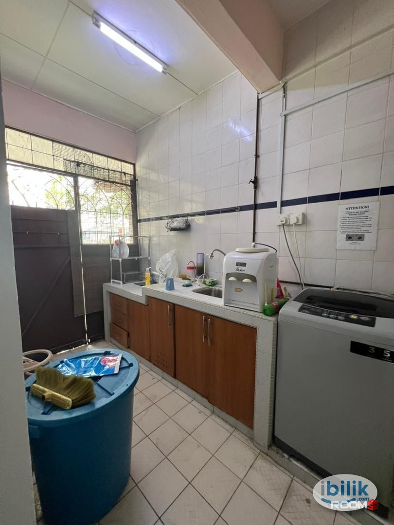 Single Room at Pusat Bandar Puchong
