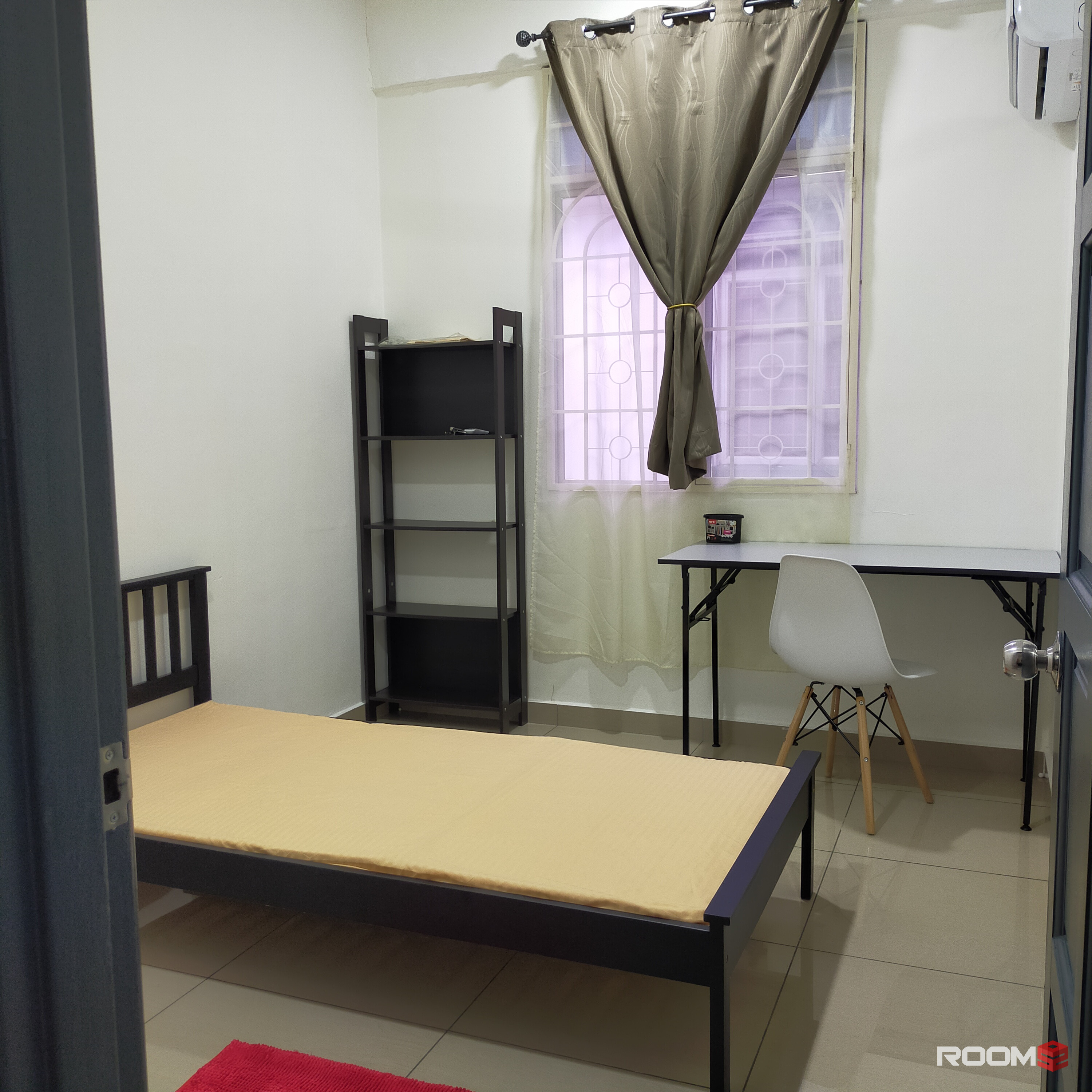 Subang jaya usj single room for rent