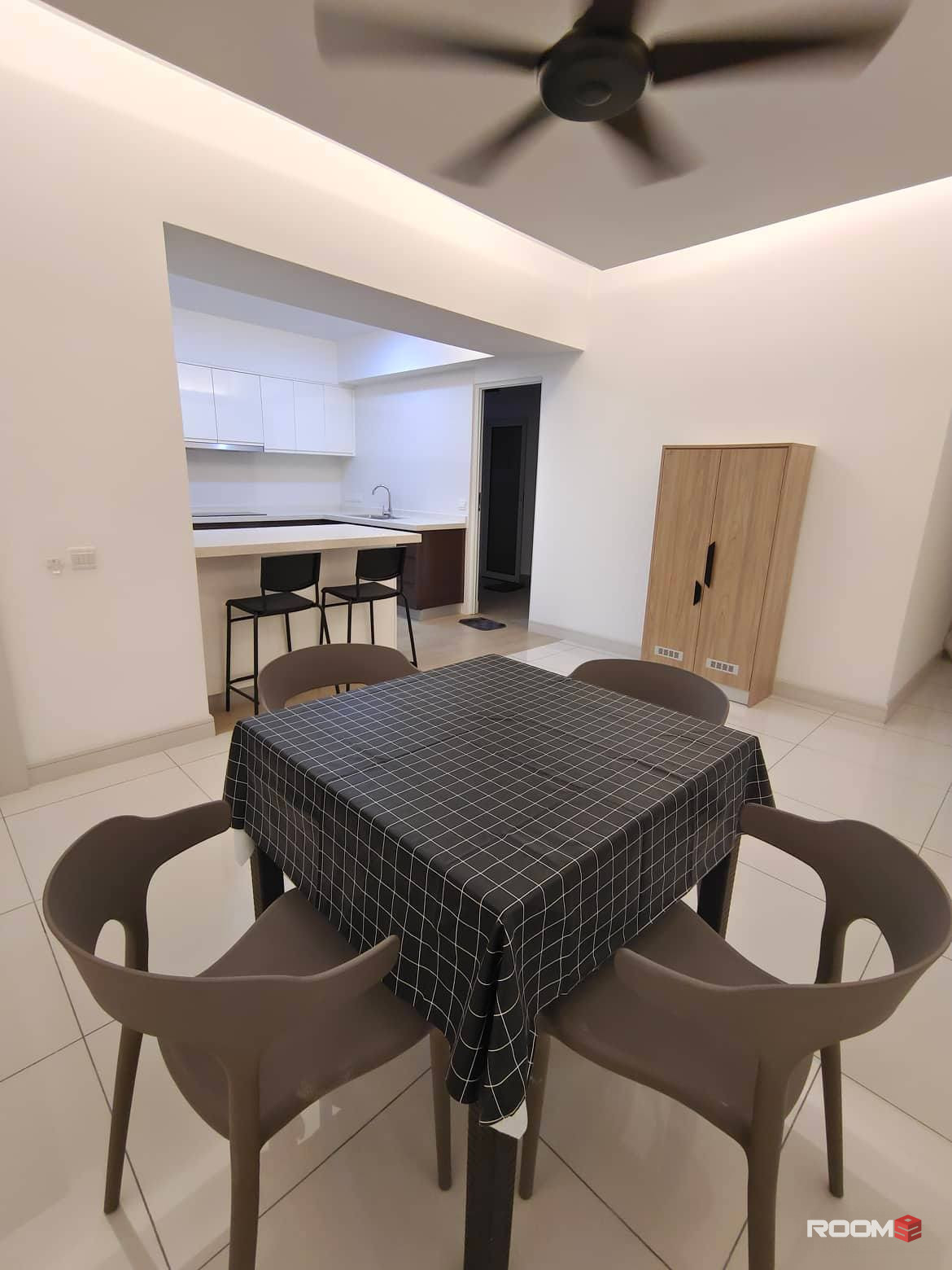 North Kiara Condo New Room