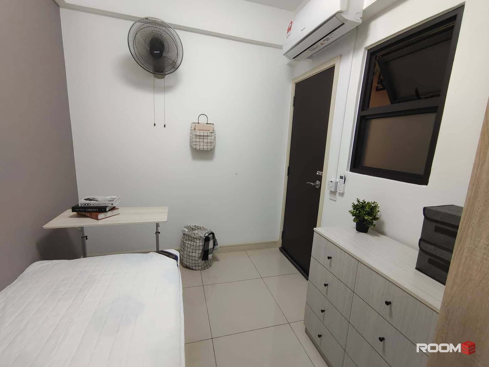 North Kiara Condo New Room