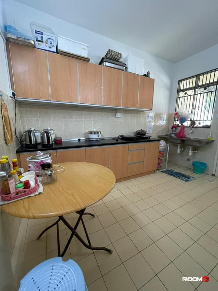 💎 [Zero Deposit] Exquisite & Move-In Ready Unit Awaits You! 💫🔑✨🌟 Comfortable Room To let Kota Damans, Free