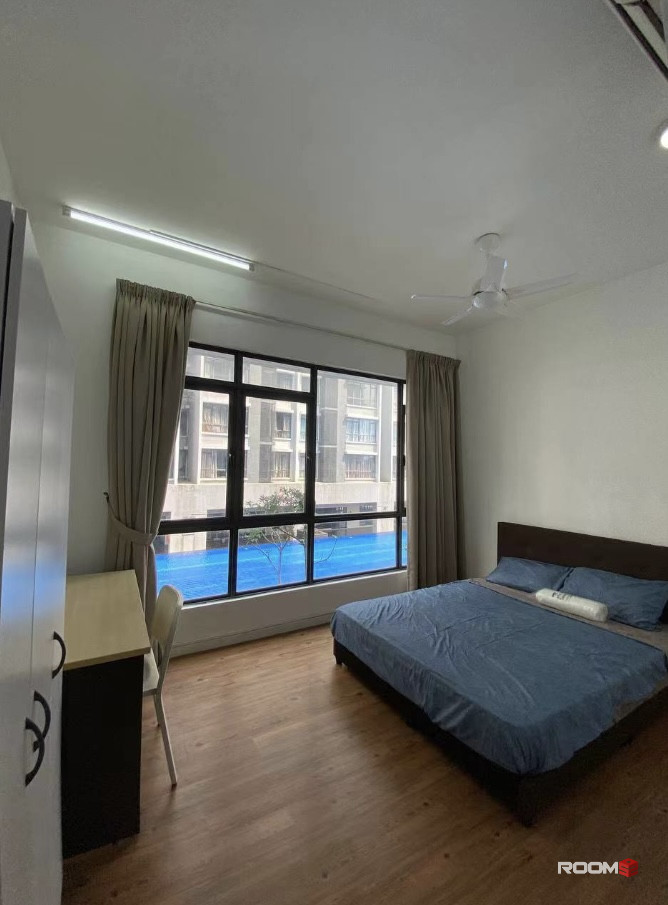 [Private🛁]⭐️Master Room for Rent @Utropolis SUITES 1 Shah Alam beside UOW, 🆓💧📶🧹