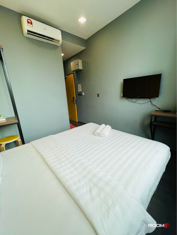 Room available @ Frame Hotel, Pudu