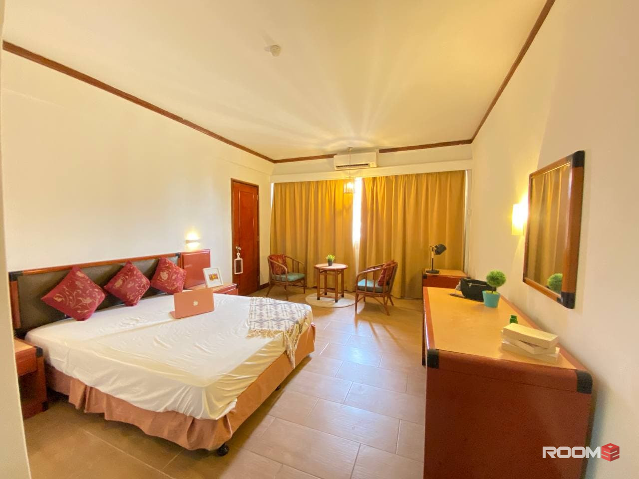 Zero Deposit Room In Kuala Lumpur Area ❓ Room Rent From RM 500 Only at "SWING & PILLOW @ CHOW KIT KL CITY CENTRE ❗️❗️