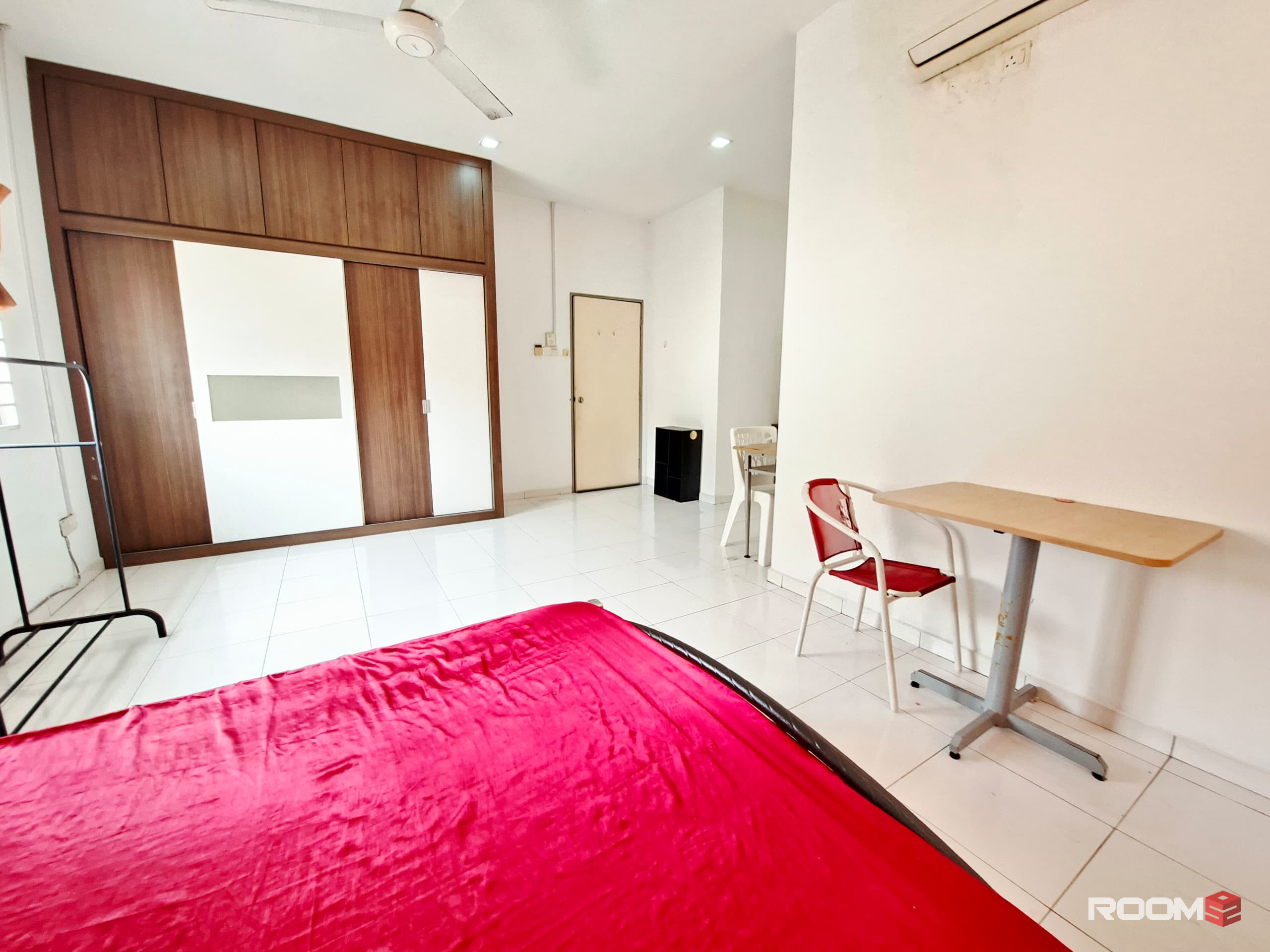 ✨LOW DEPOSIT✨SINGLE ROOM FOR RENT AT SETIA PERDANA 🎏NEAR TO SETIA CITY MALL , TOP GLOVE , NKVE 🔥🔥🔥