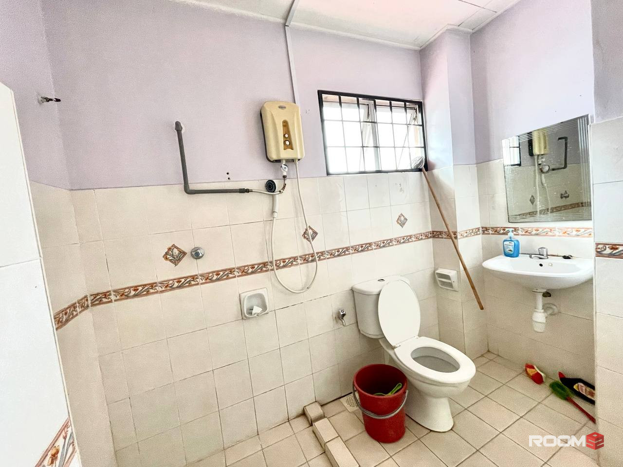 Middle Room at Seremban 2 🔥 👉 Bilik Sewa Seremban [Couple, Single, Attached Toilet] Park Avenue, One Avenue, Centrio,