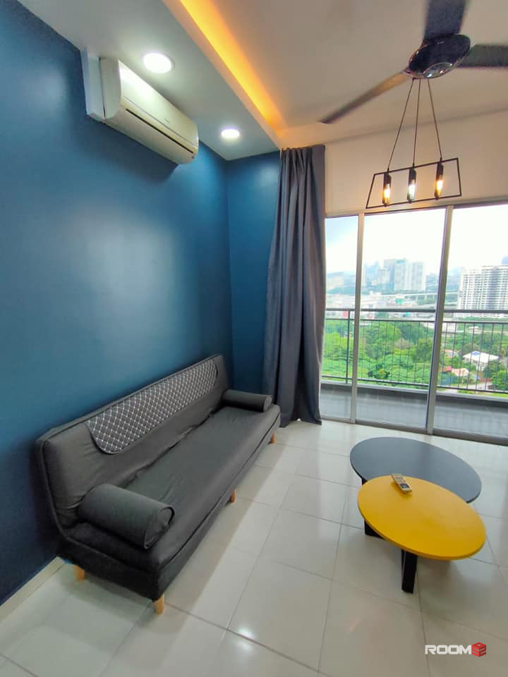KL MASTER ROOM FOR RENT (DESA PETALING)