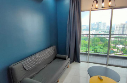 Middle room for rent
