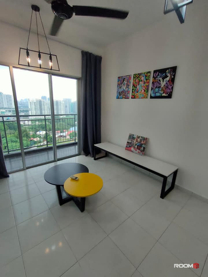 KL MASTER ROOM FOR RENT (DESA PETALING)