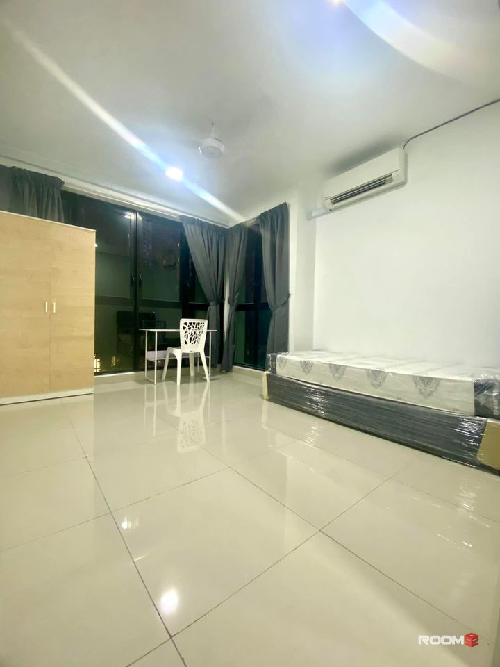 FEMALE UNIT , LOW DEPOSIT NEWLY FRESH UNIT DONE RENO🔥🔥 i-Residence @ i-City SHAH ALAM