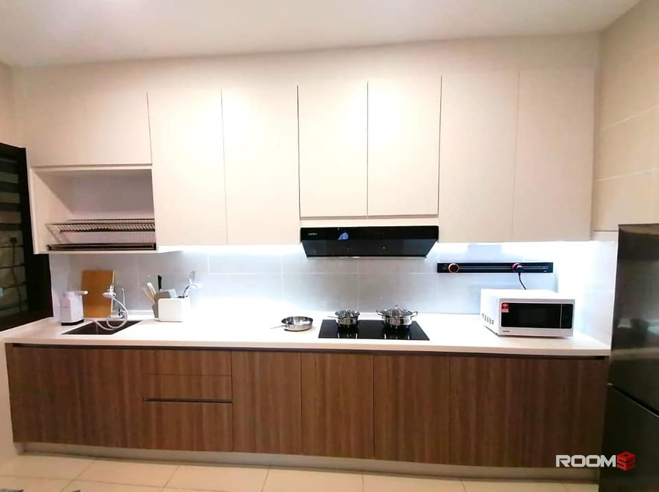 Fully furnished middle room at Paraiso bukit jalil