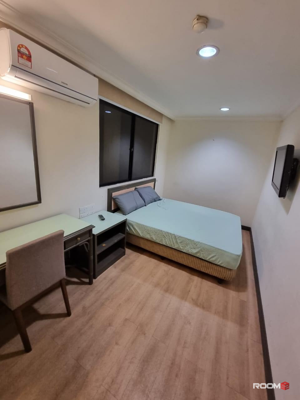 Corona Inn @ Jln Alor