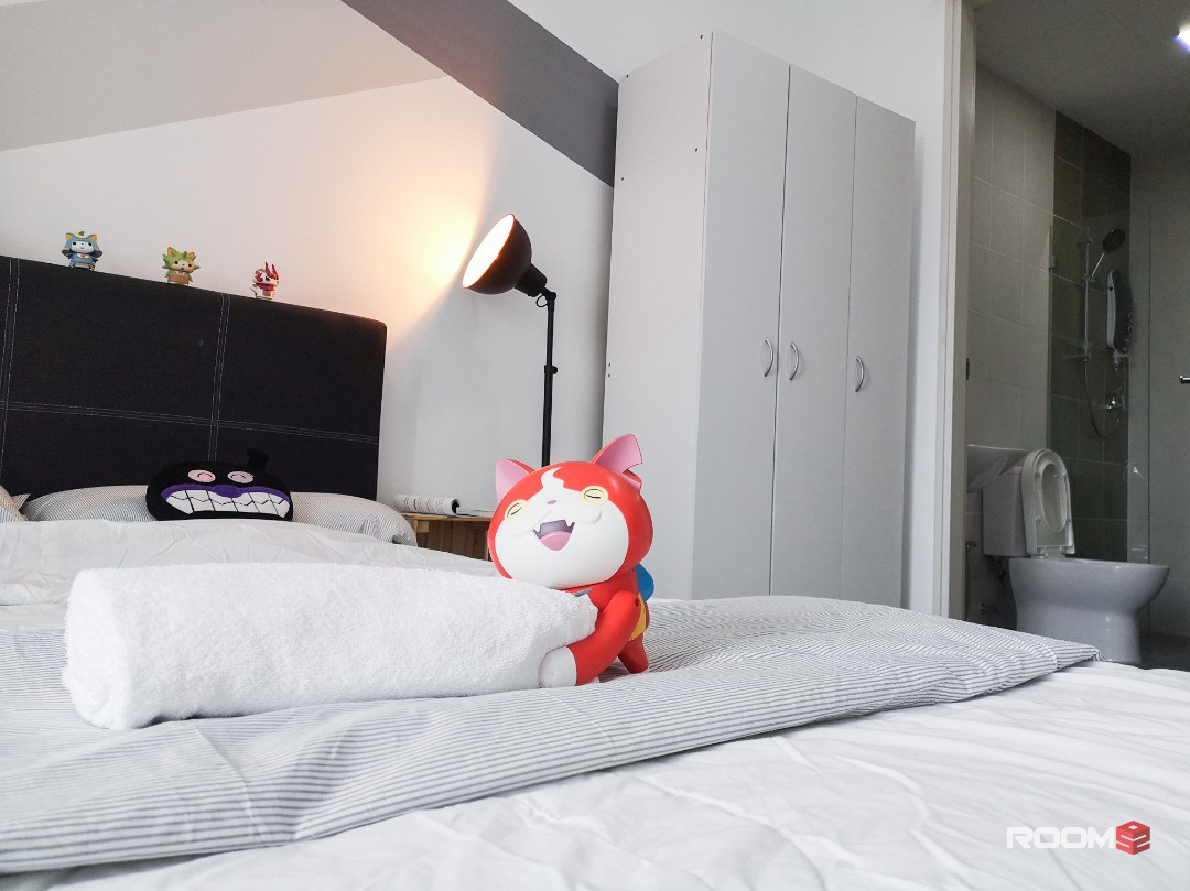 Fully Furnished Master Room With Aircond & Window Attached Bathrooom at D'sand Residence 2min Walking to K