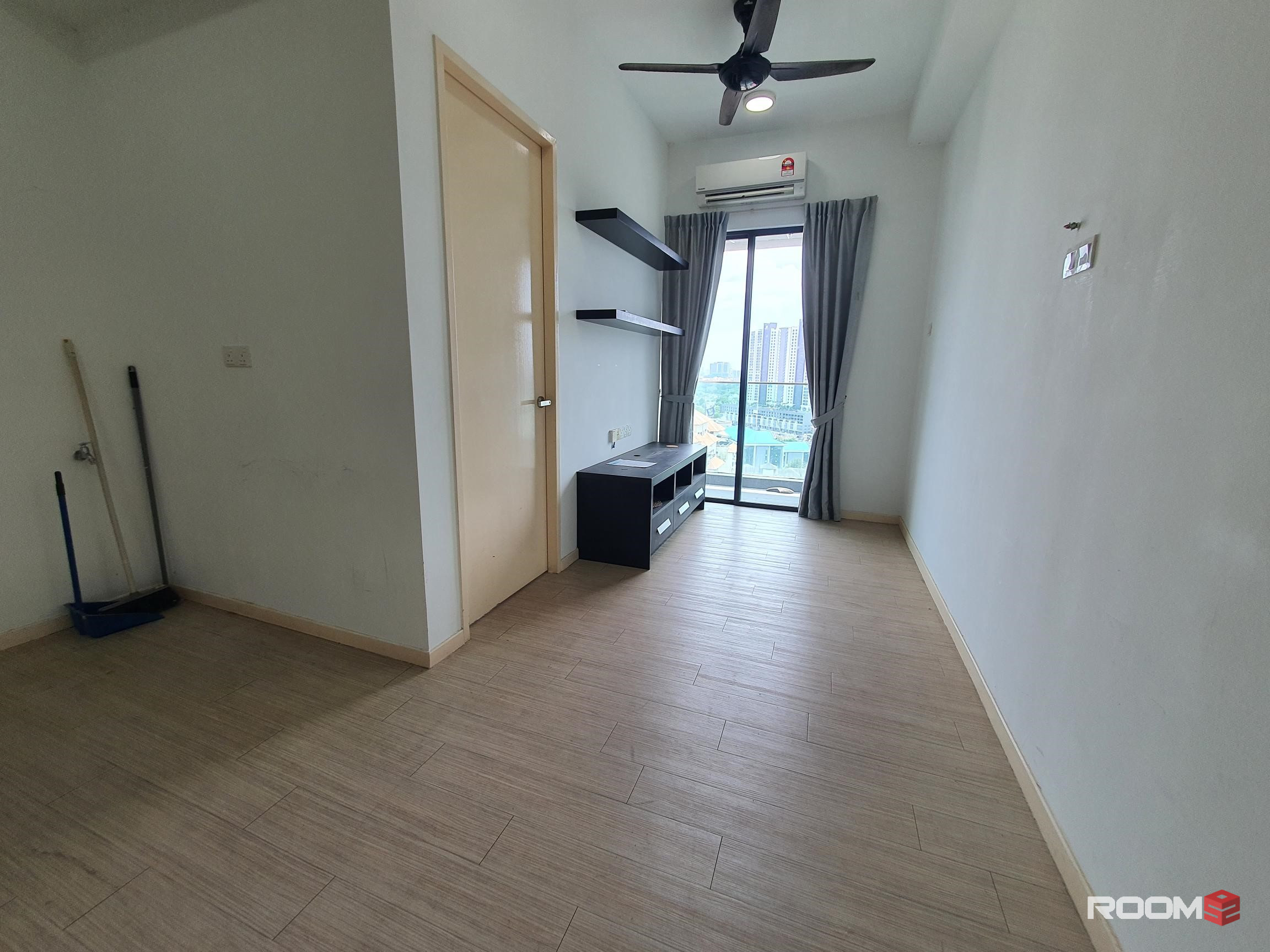 The Grand Sofo,Kelana Jaya Semi Furnish For Rent Nearby Lincoin College