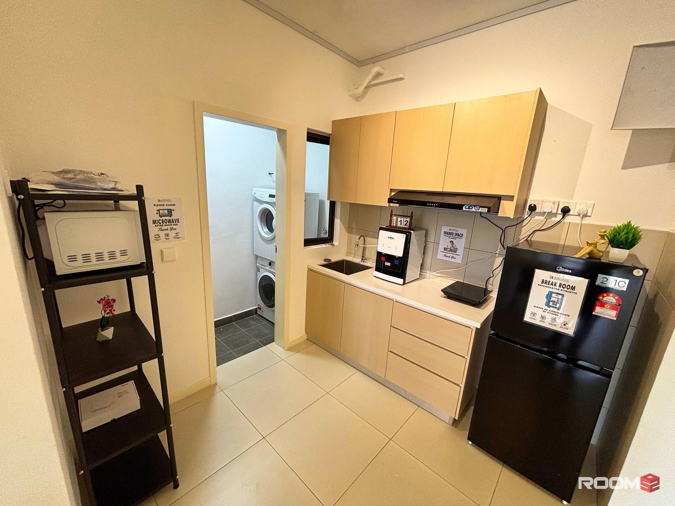 📍Miharja room for rent, Pitta Residence 🤩PROMOTION!!!! 🤩Master Private Room ✅ New Mattress Aircond Wardrobe Table Cha